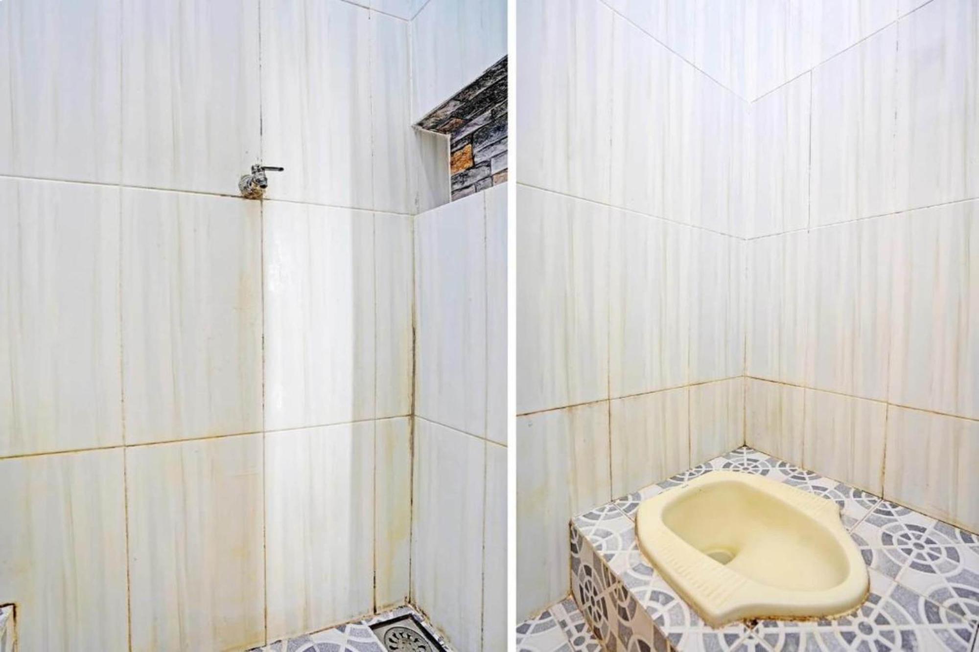 Oyo 1784 Hj. Aniek Residence Madiun Buitenkant foto